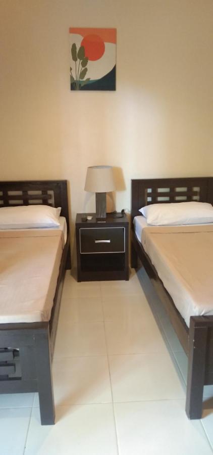 Claytown Pension House Dumaguete City Eksteriør billede