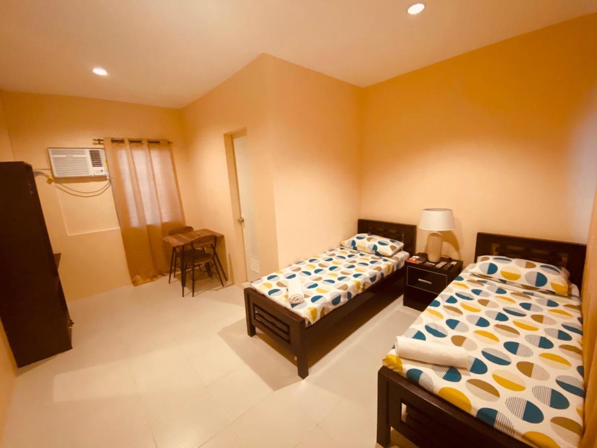 Claytown Pension House Dumaguete City Eksteriør billede