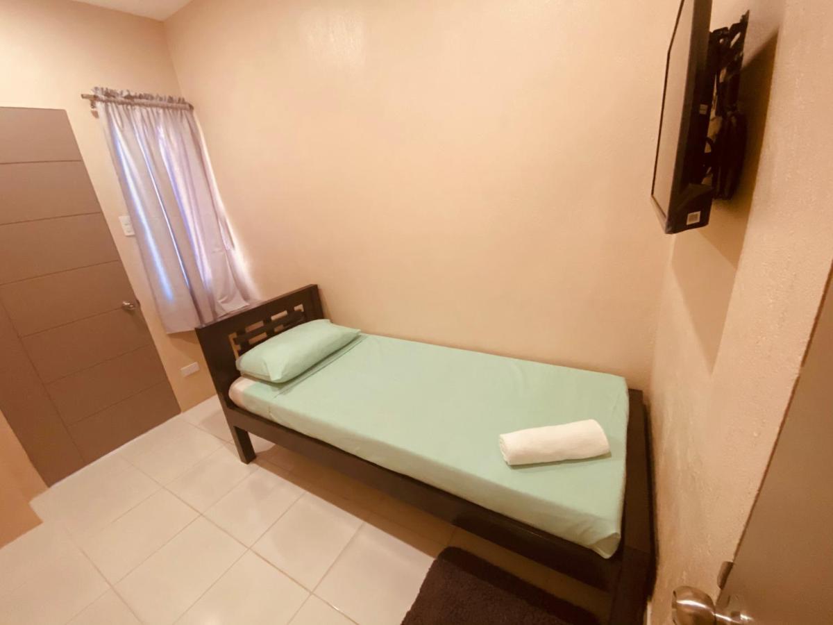 Claytown Pension House Dumaguete City Eksteriør billede