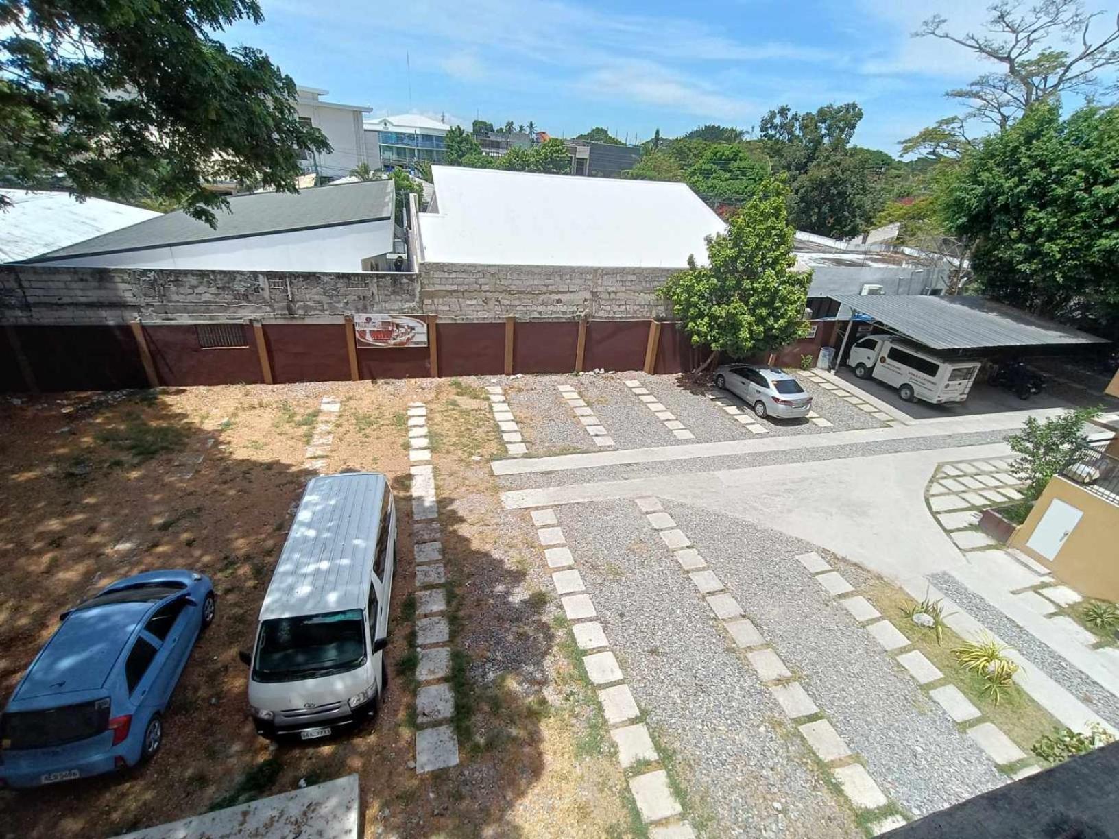 Claytown Pension House Dumaguete City Eksteriør billede