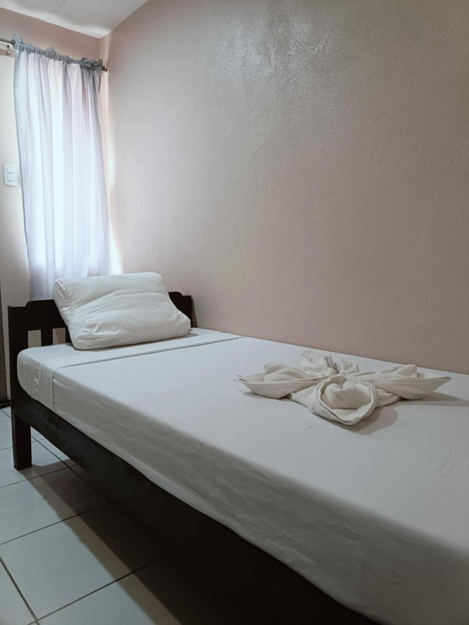 Claytown Pension House Dumaguete City Eksteriør billede