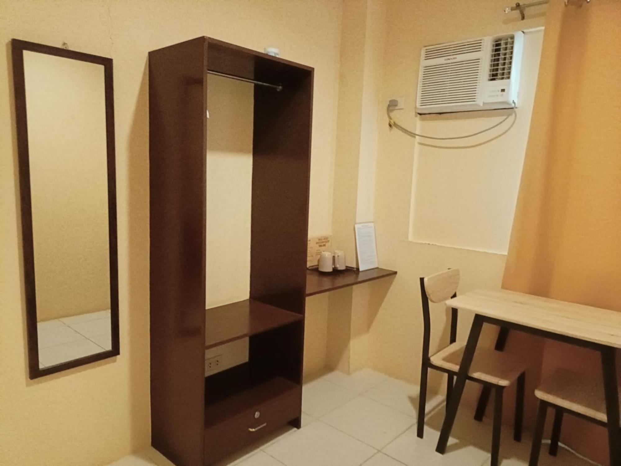 Claytown Pension House Dumaguete City Eksteriør billede