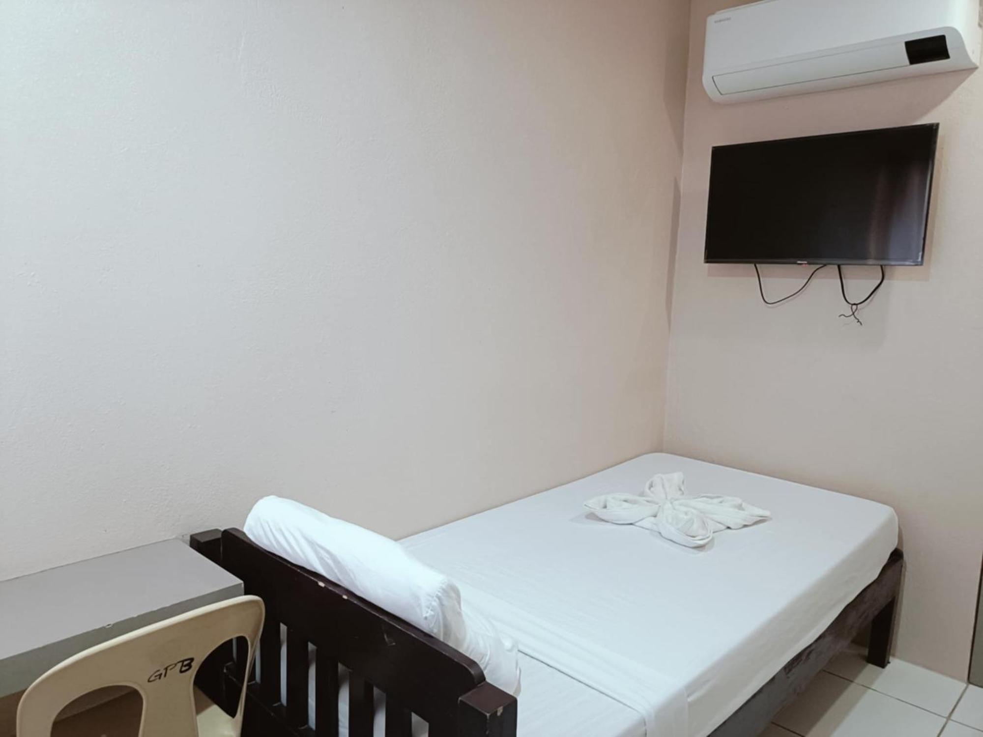 Claytown Pension House Dumaguete City Eksteriør billede